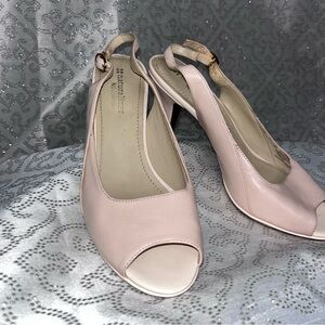 Naturalizes, pale, pink sling back peep to heels